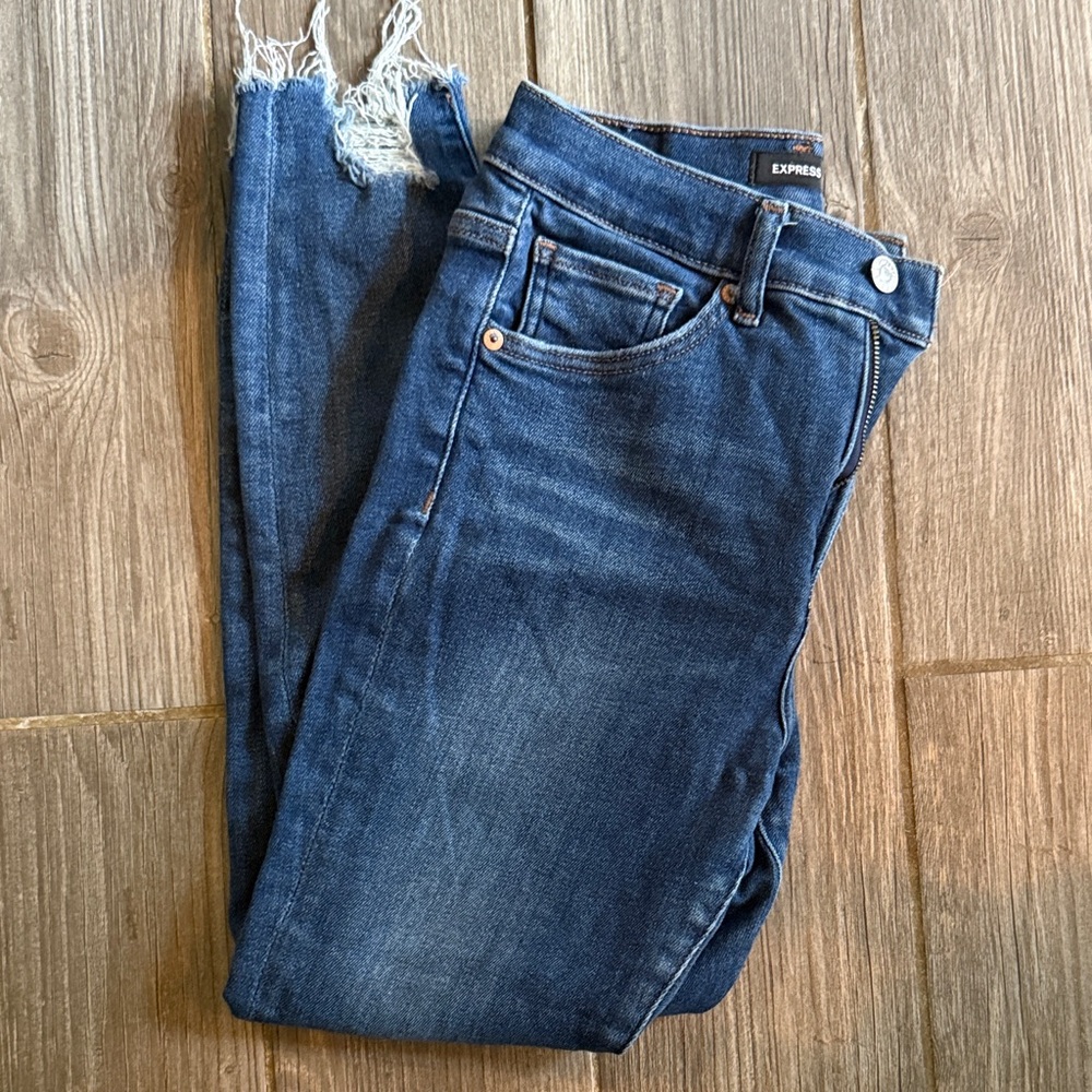 Express Women's Dark Blue Ankle Jeans